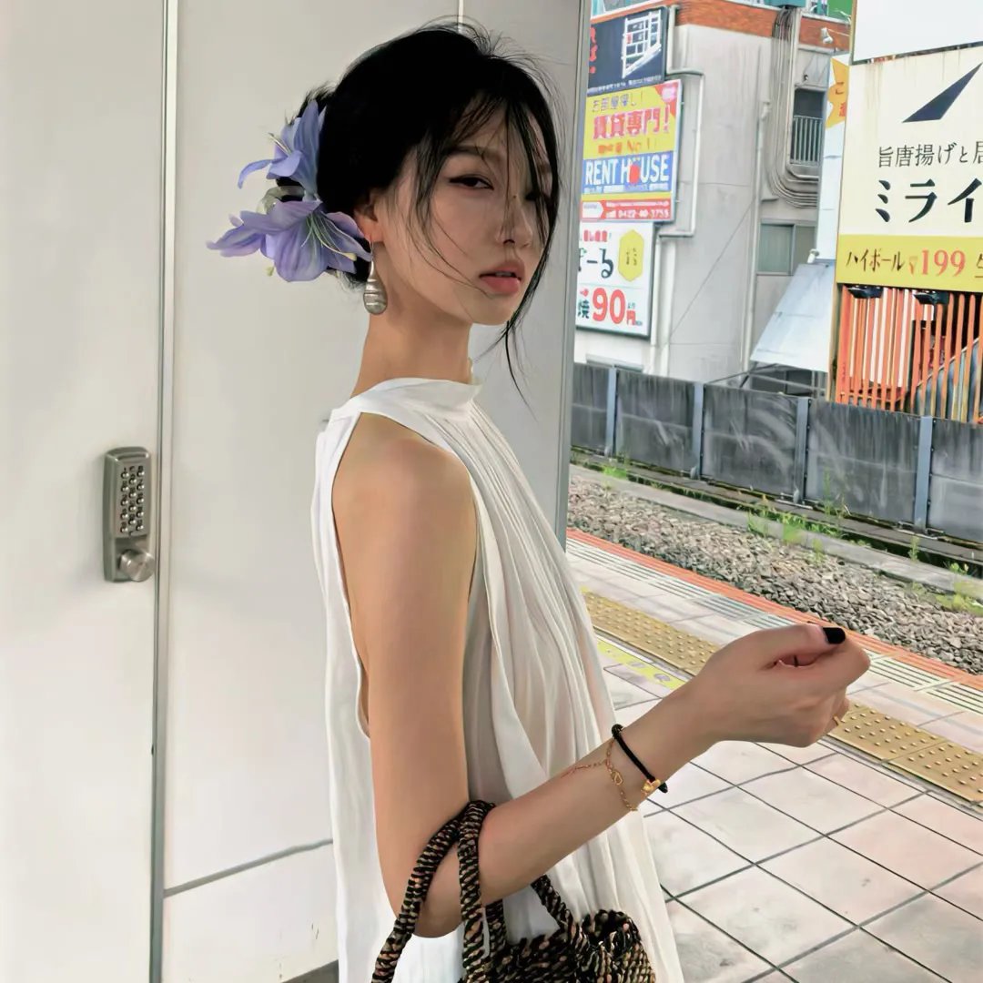 草间∞弥生
